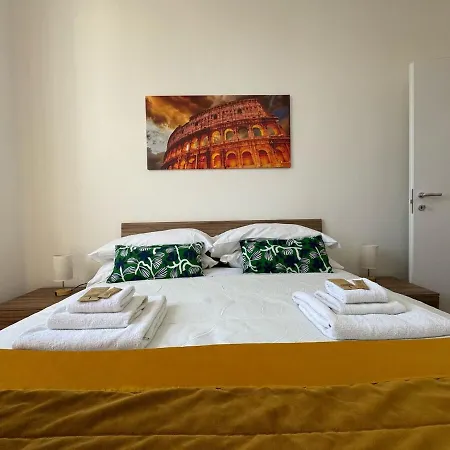 Urban Retreat Steps From The Metro * Rom